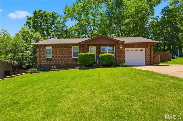 $339,000 | 112 Willow Drive, Eureka, MO 63025