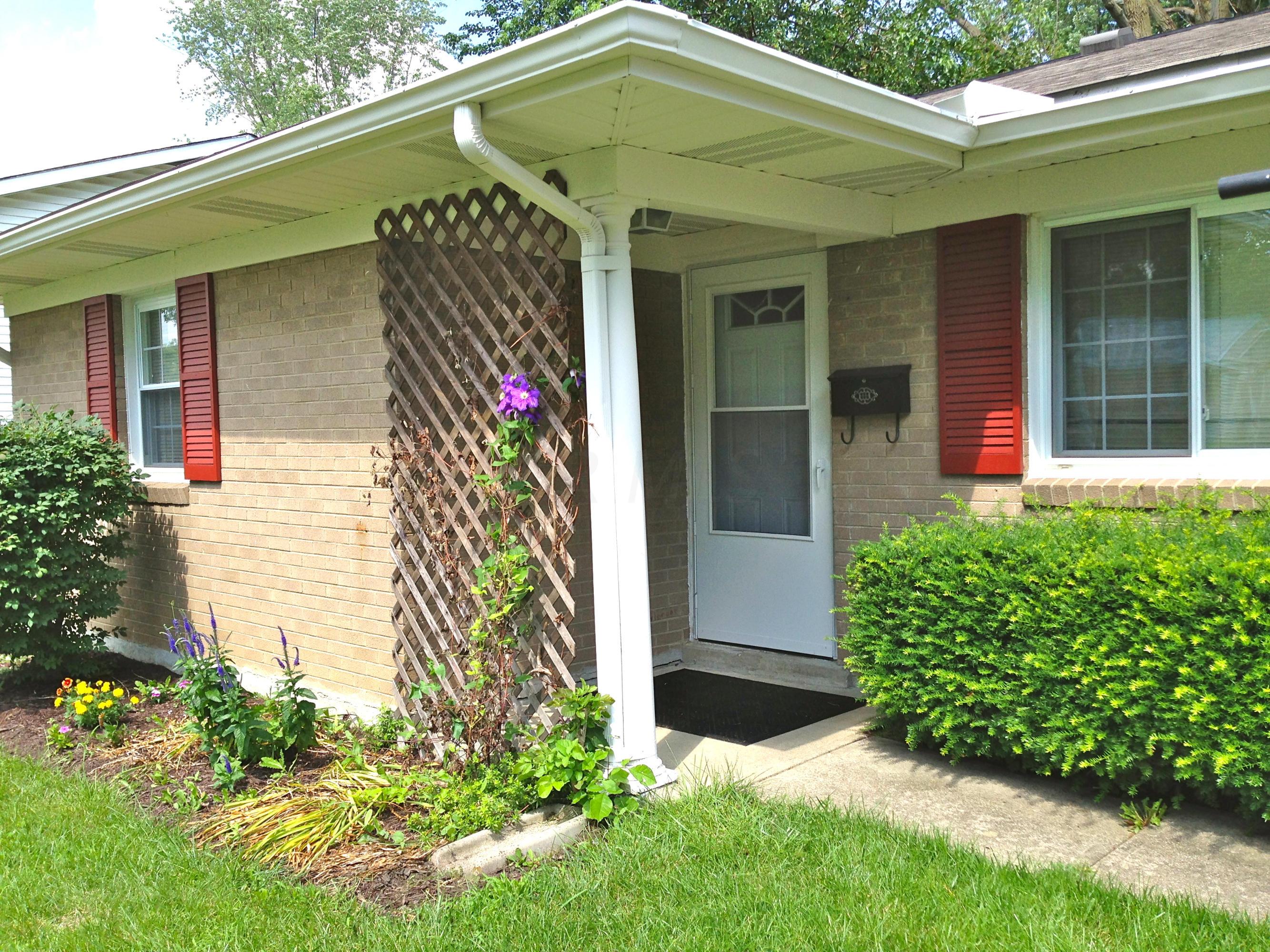 6482 Faircrest Road Columbus, OH 43229 - Photo 3 of 21 Gallery Image 3