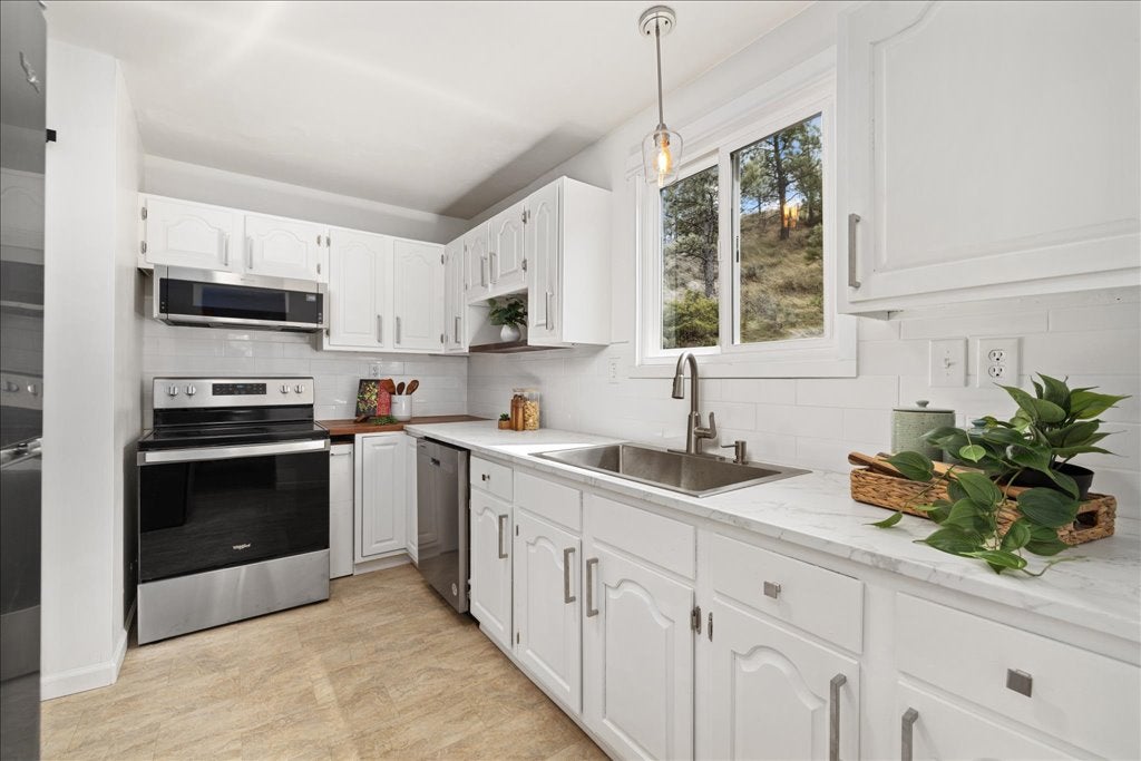 3962 Bull Pine Road Billings, MT 59101 - Photo 8 of 29 Gallery Image 8