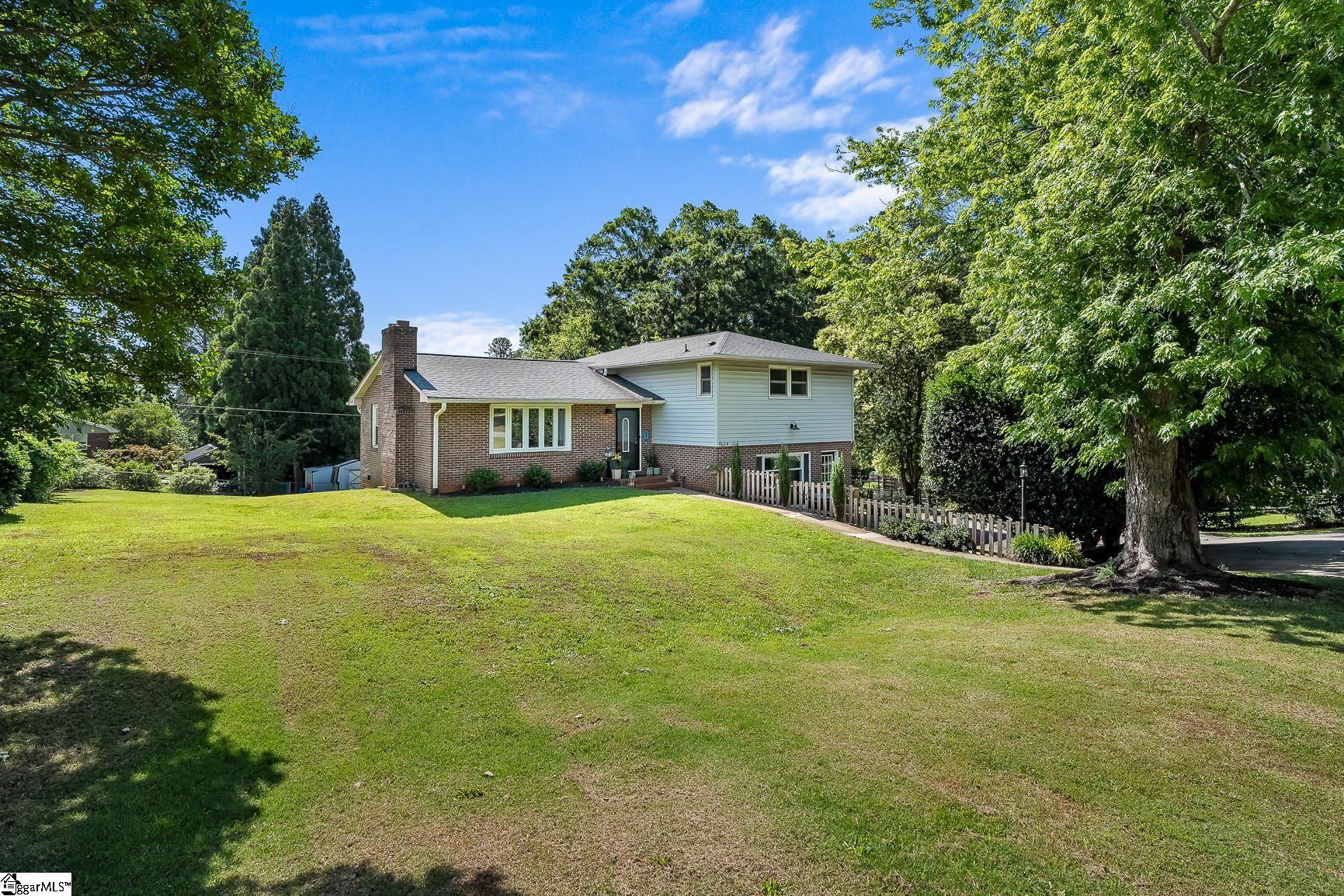 604 Concord Avenue Anderson, SC 29621 - Photo 1 of 46