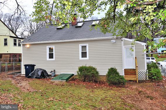 7727 Garrison Road Hyattsville, MD 20784 - Photo 6 of 19 Exterior (General)