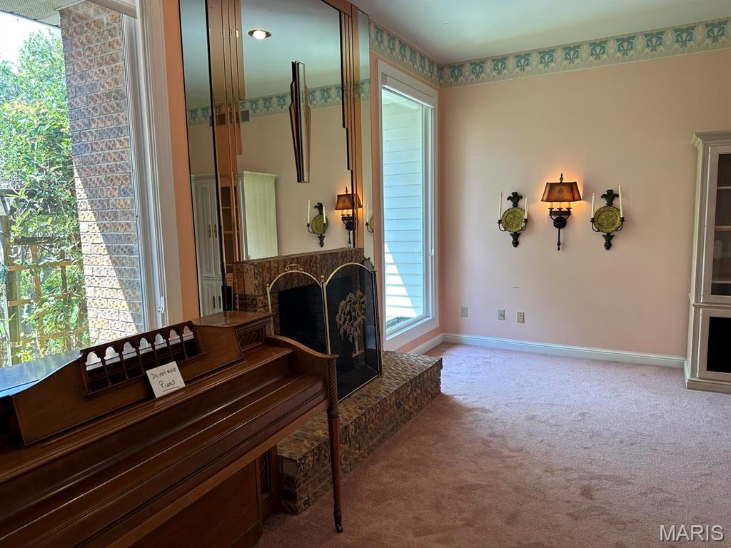 4 Grayson Ridge Drive Washington, MO 63090 - Photo 2 of 56