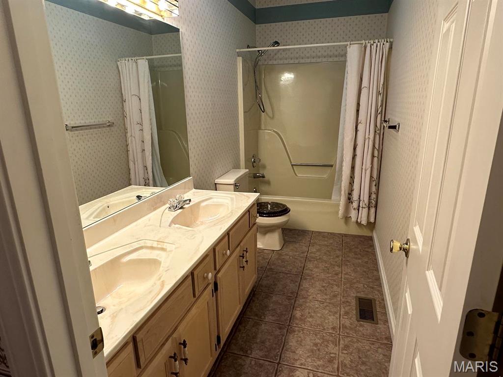 4 Grayson Ridge Drive Washington, MO 63090 - Photo 22 of 56