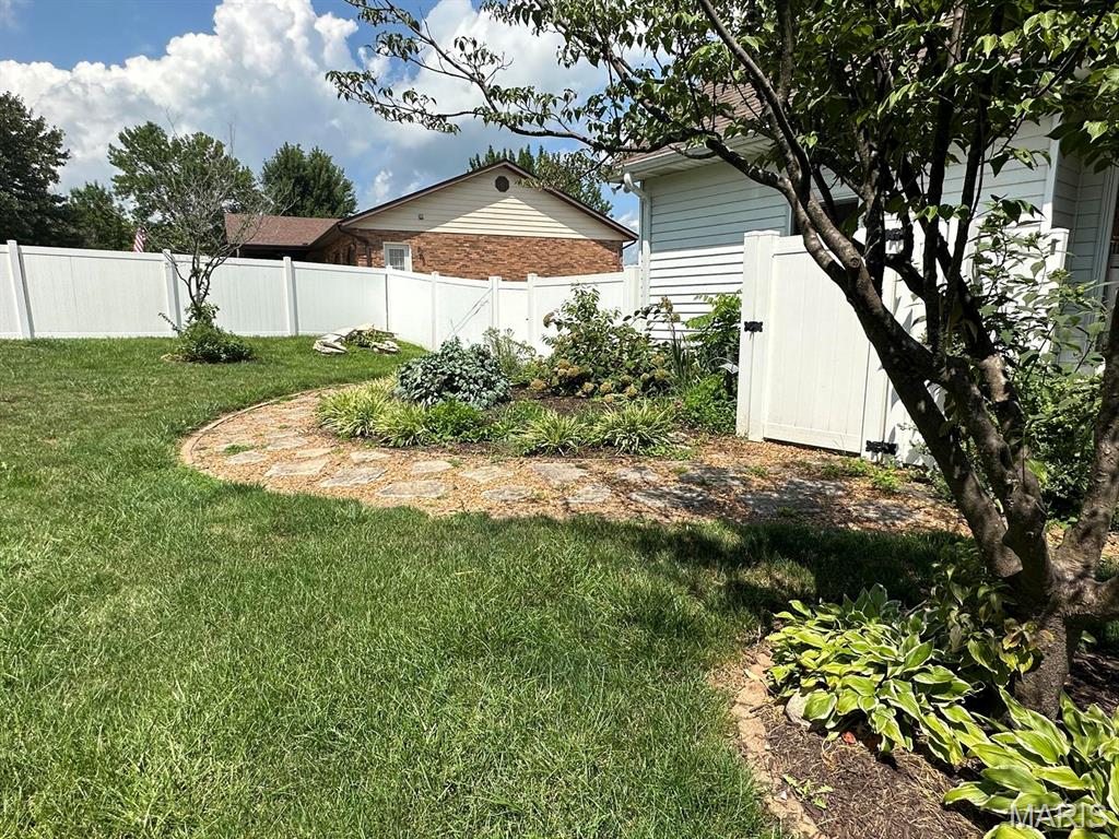 4 Grayson Ridge Drive Washington, MO 63090 - Photo 31 of 56