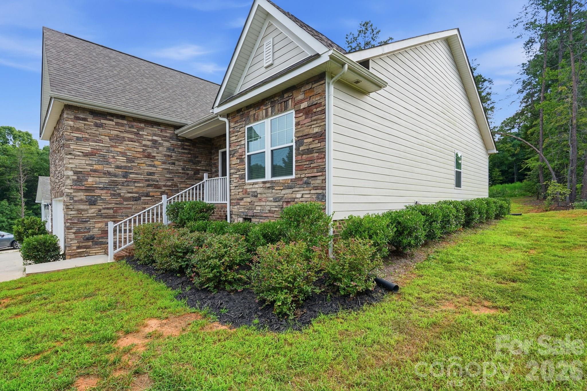 8149 Long Island Road Catawba, NC 28609 - Photo 3 of 40 Gallery Image 3