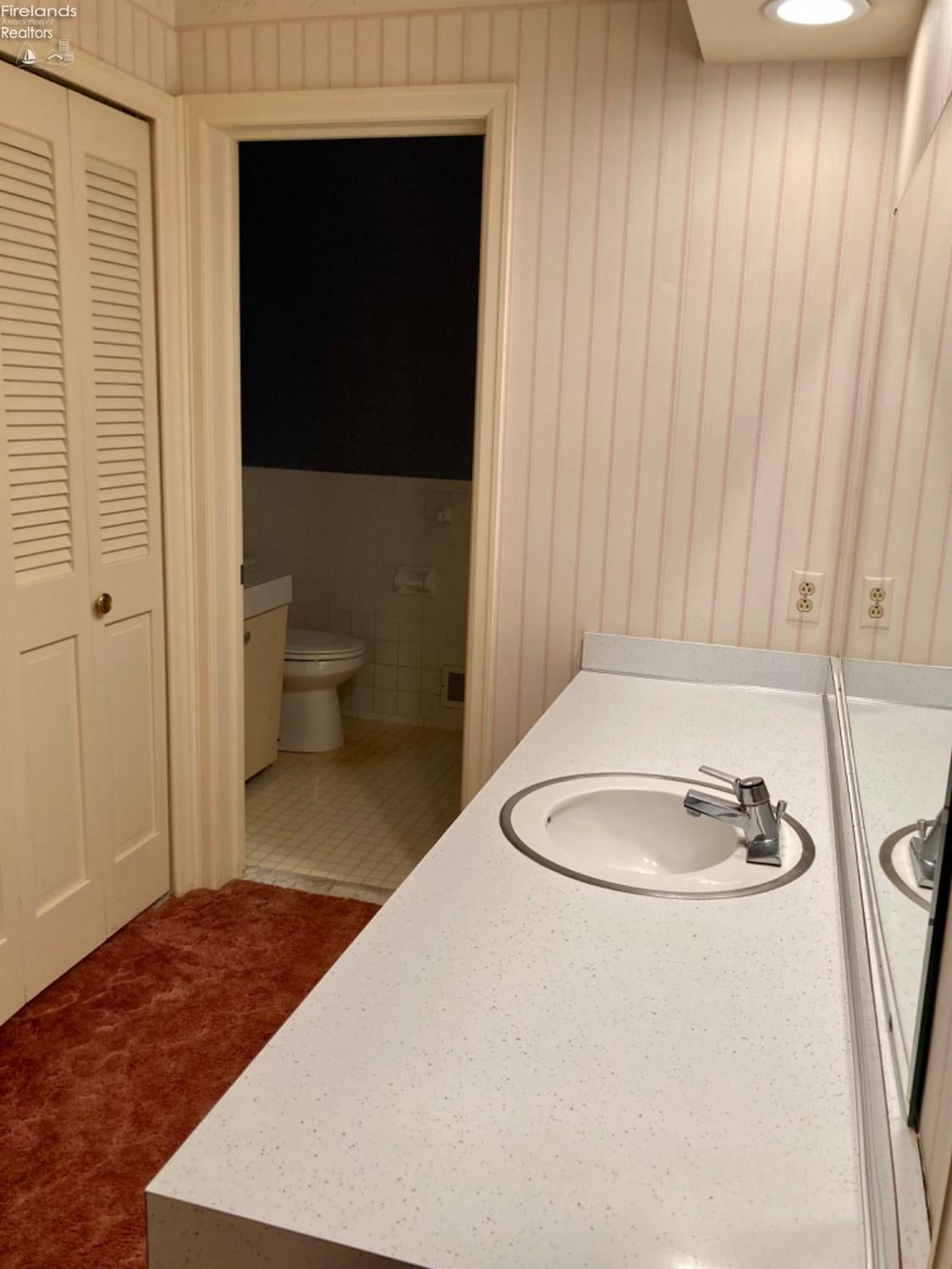 3058 Stuart Road Fostoria, OH 44830 - Photo 14 of 17 Gallery Image 14