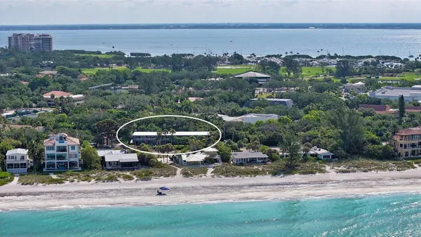 $325,000 | 2850 Gulf Of Mexico Drive, Unit 4, Longboat Key, FL 34228