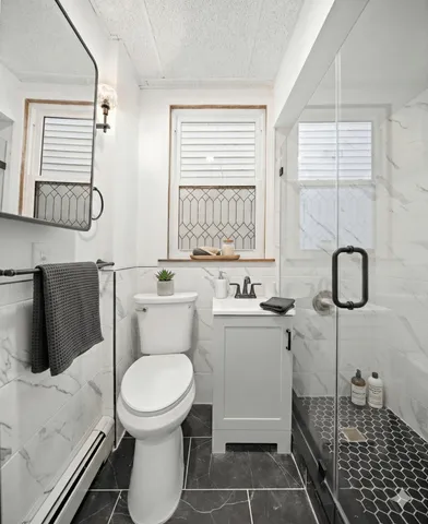 $2,395 | 379 Union Street, Unit 2, Jersey City, NJ 07304