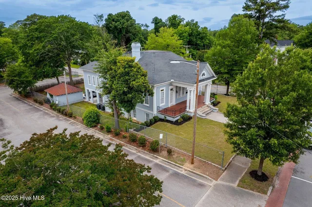 $589,900 | 219 Broad Street West, Wilson, NC 27893