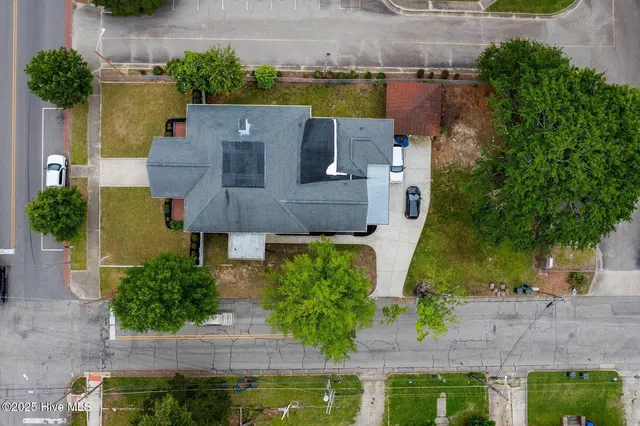 $589,900 | 219 Broad Street West, Wilson, NC 27893