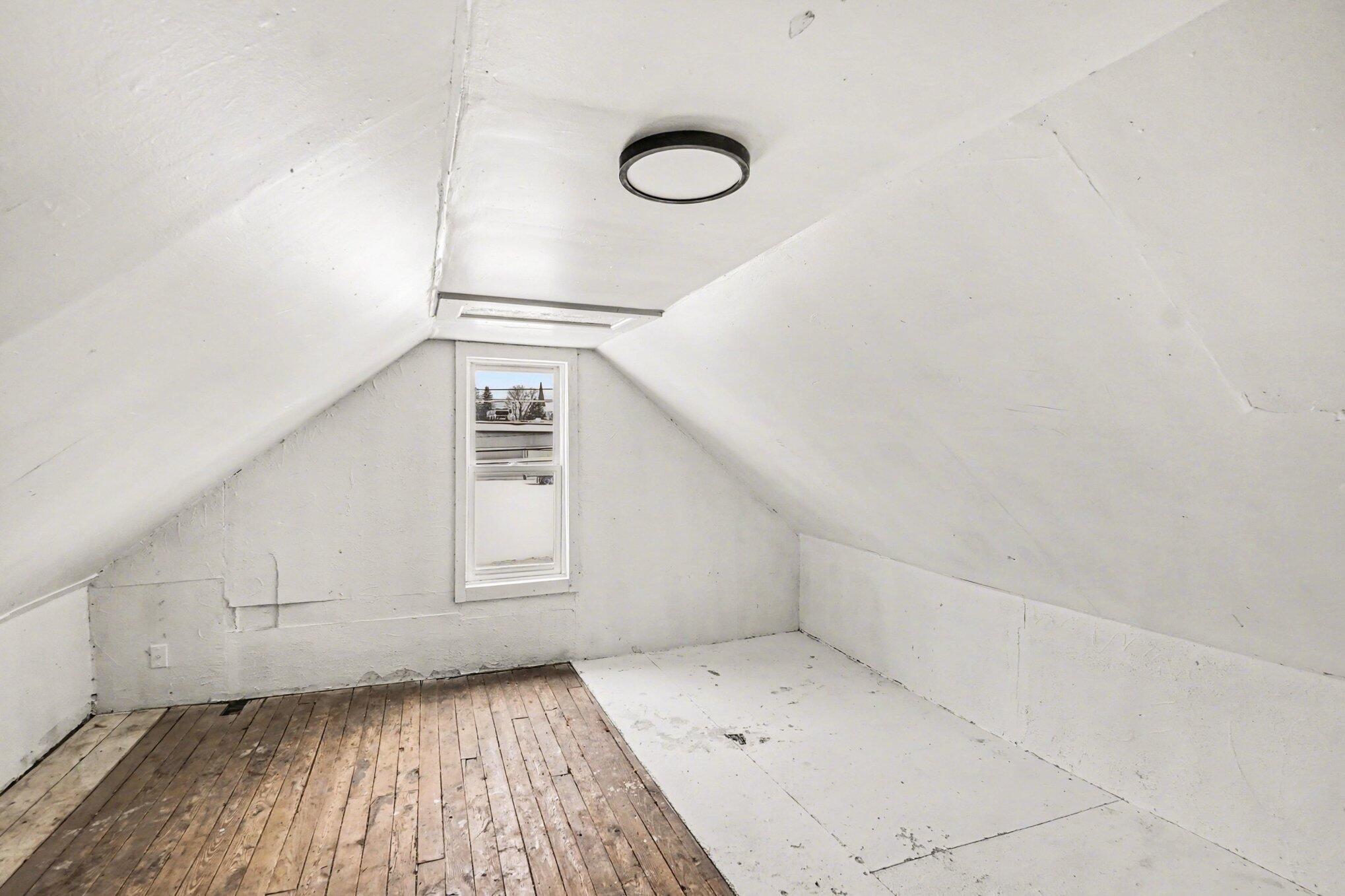 718 South Mill Street Reed City, MI 49677 - Photo 15 of 16 Bedroom 3