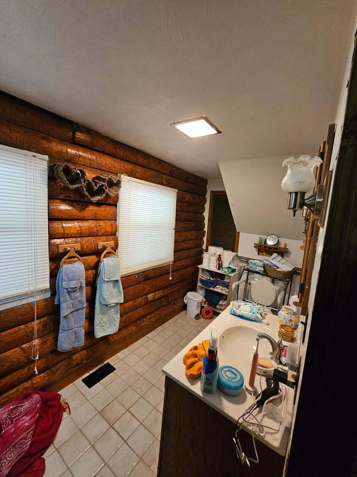 27369 Price Road Vinton, OH 45686 - Photo 4 of 6 IMG_20250408_153137