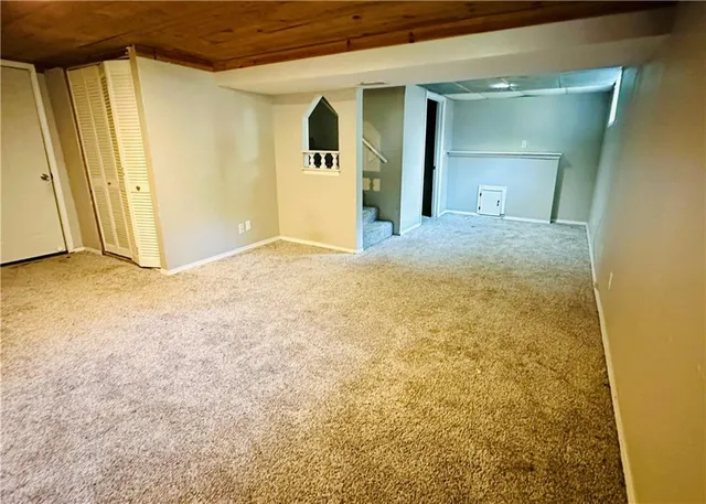 $199,000 | 129 Northeast 981 Road, Knob Noster, MO 65336