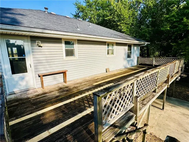 $199,000 | 129 Northeast 981 Road, Knob Noster, MO 65336