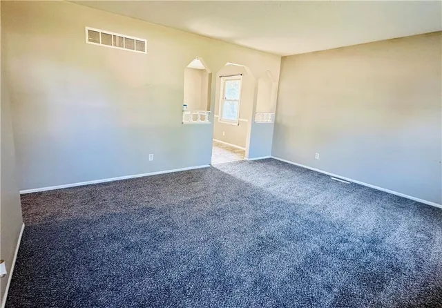 $199,000 | 129 Northeast 981 Road, Knob Noster, MO 65336