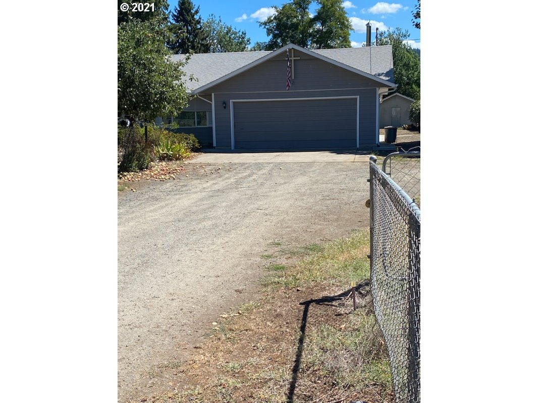 91029 Marcola Road Springfield, OR 97478 - Photo 2 of 23