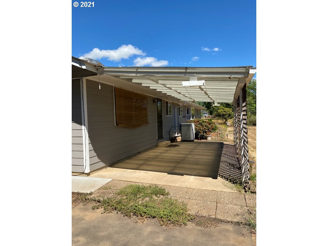 91029 Marcola Road Springfield, OR 97478 - Photo 12 of 23
