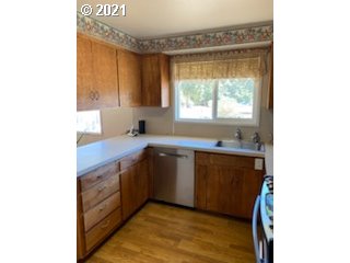 91029 Marcola Road Springfield, OR 97478 - Photo 5 of 23