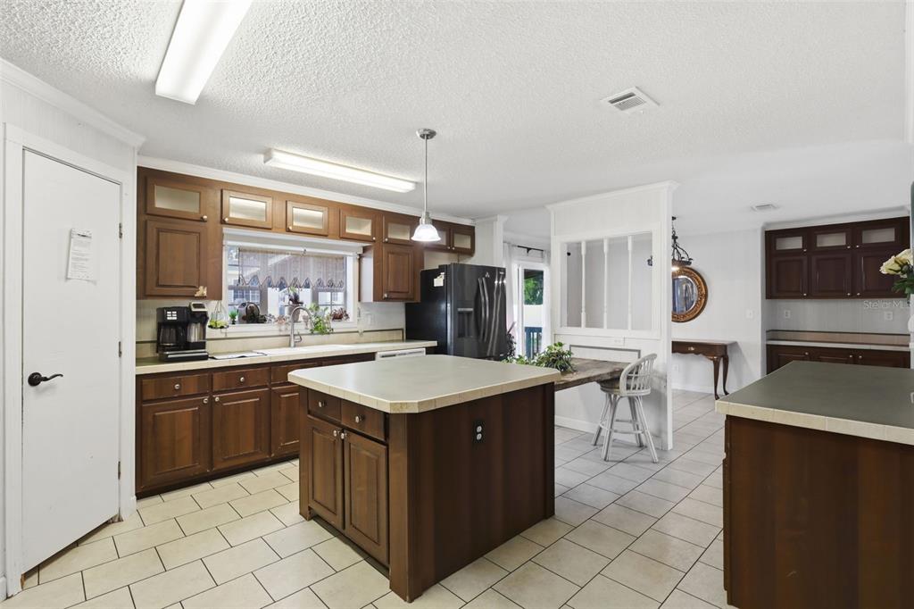 8798 Southwest 66th Avenue Ocala, FL 34476 - Photo 5 of 22