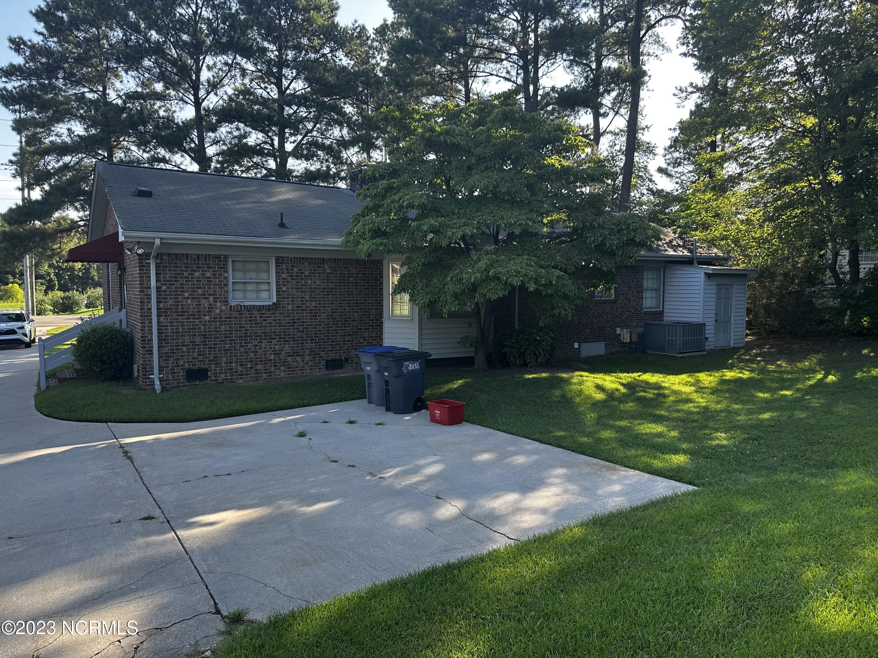 821 Greyson Road Rocky Mount, NC 27804 - Photo 5 of 26 IMG-3340