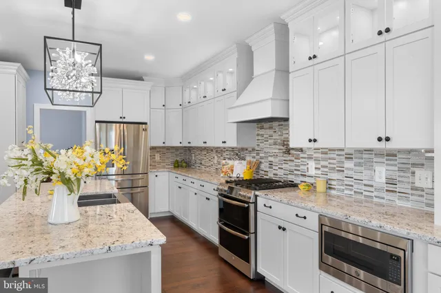 $725,000 | 19483 Meadowvale Court, Culpeper, VA 22701