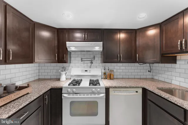 $725,000 | 19483 Meadowvale Court, Culpeper, VA 22701