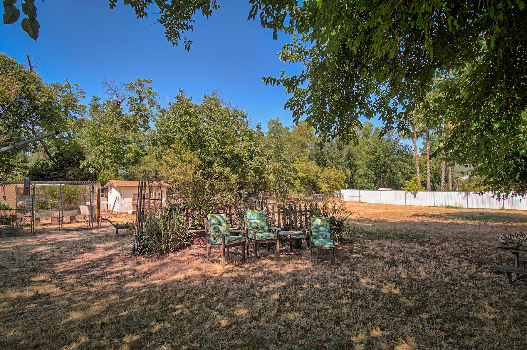 3063 Henderson Road Redding, CA 96002 - Photo 22 of 30 henderson (132 of 41)