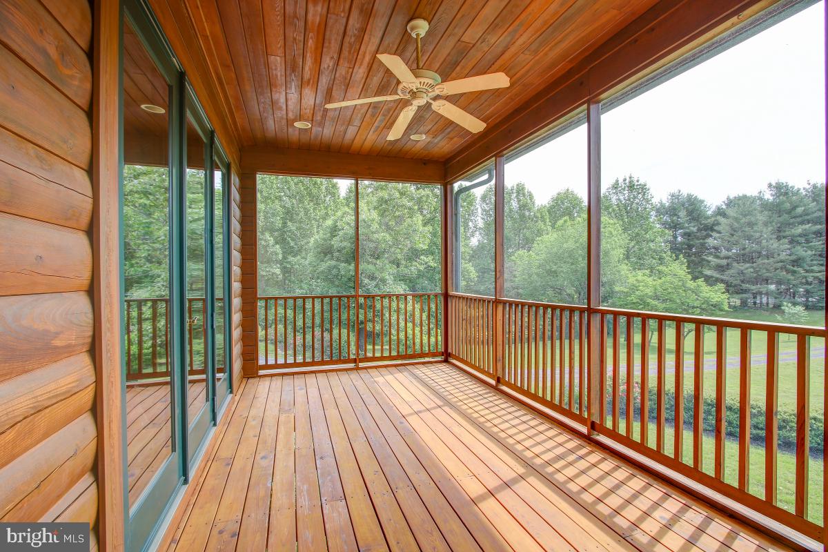 9626 Sherburne Farm Road Marshall, VA 20115 - Photo 30 of 57 a view of a balcony with wooden floor