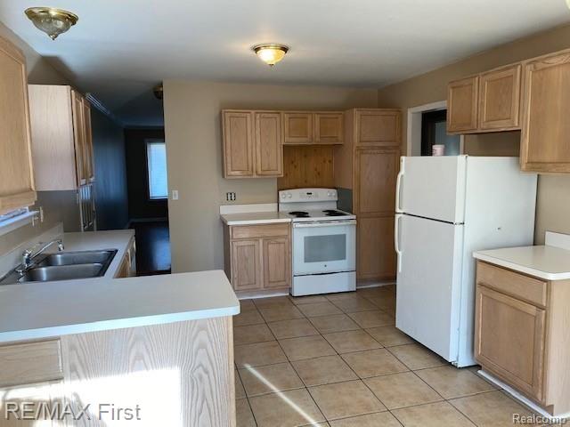 4530 Frazho Road Warren, MI 48091 - Photo 10 of 29 IMG_1795.jpg