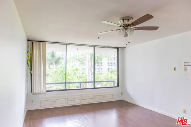 $4,500 | 880 West 1st Street, Unit 205, Los Angeles, CA 90012