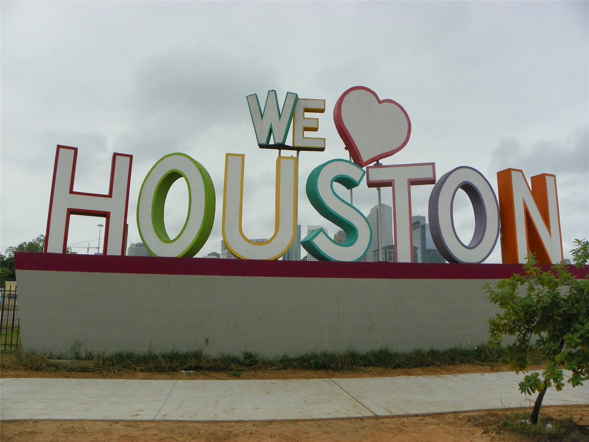 4334 Jefferson Street, Unit 1/2 Houston, TX 77023 - Photo 14 of 21 a sign that is on the wall