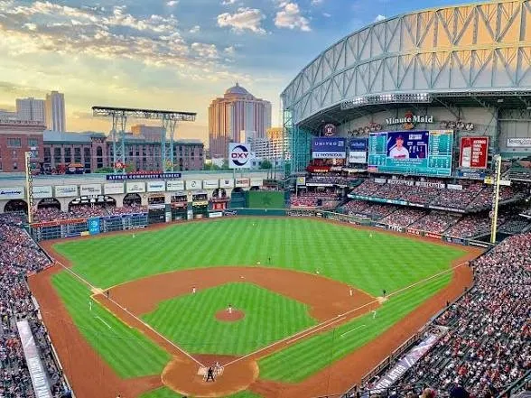 a bathroom with a sink vanity and a mirror