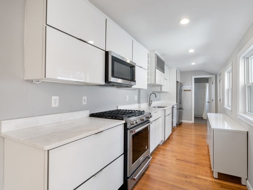 353 Sumner Street, Unit 2 Boston, MA 02128 - Photo 1 of 19 Gallery Image 1