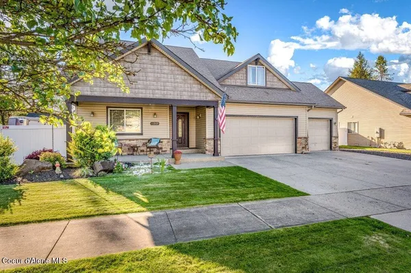 $674,900 | 11269 North Jennifer Lane, Hayden, ID 83835