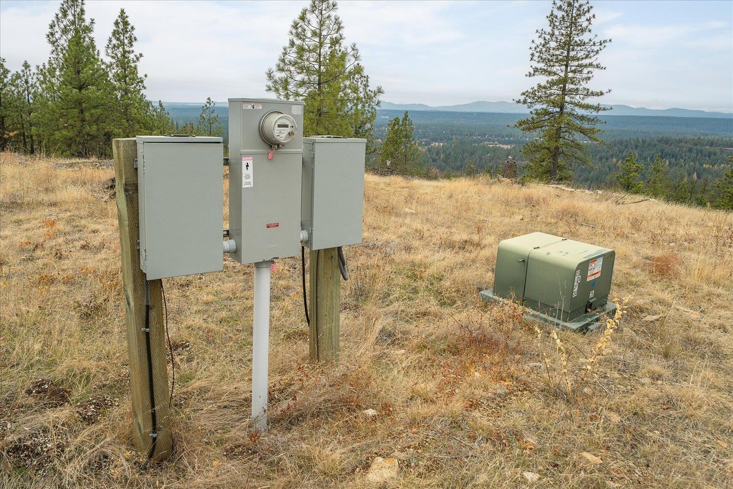 36022 North Milan Elk Road Chattaroy, WA 99003 - Photo 17 of 36