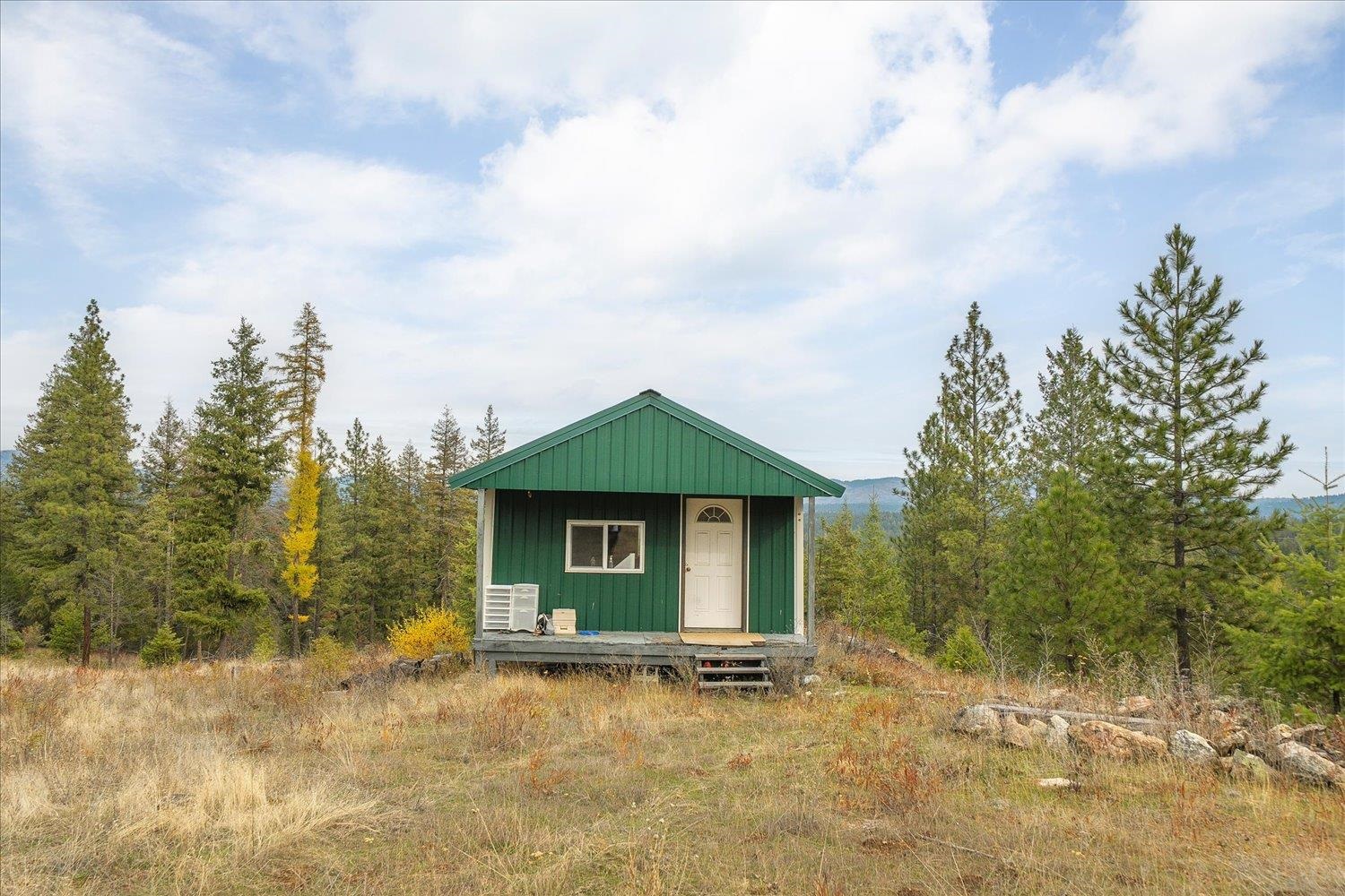 36022 North Milan Elk Road Chattaroy, WA 99003 - Photo 10 of 36