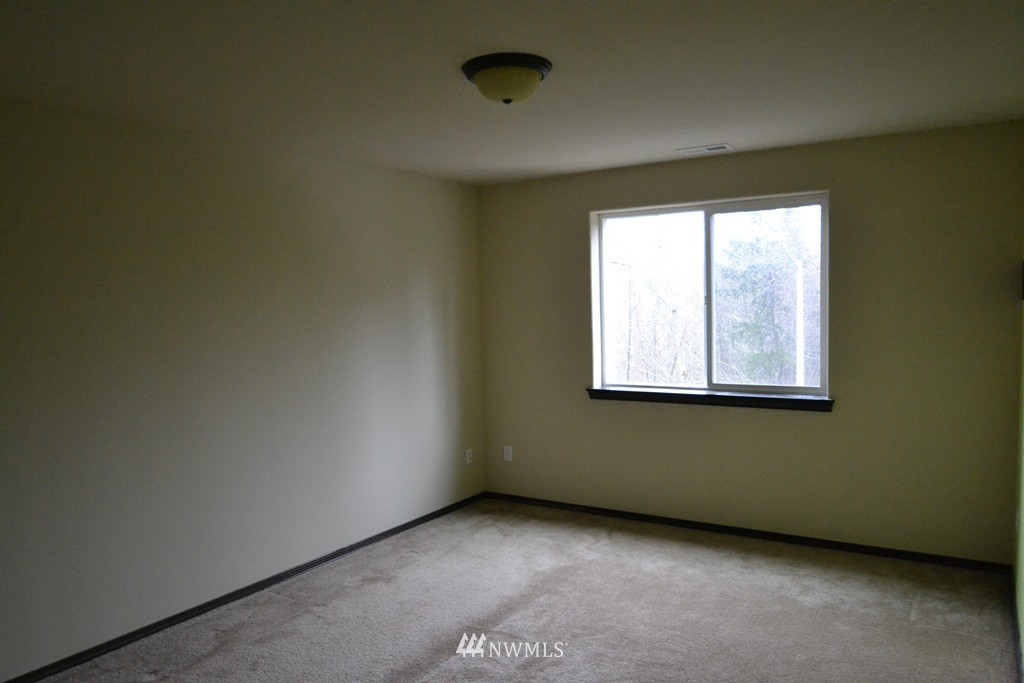 2121 107th Avenue Southeast Lake Stevens, WA 98258 - Photo 7 of 15