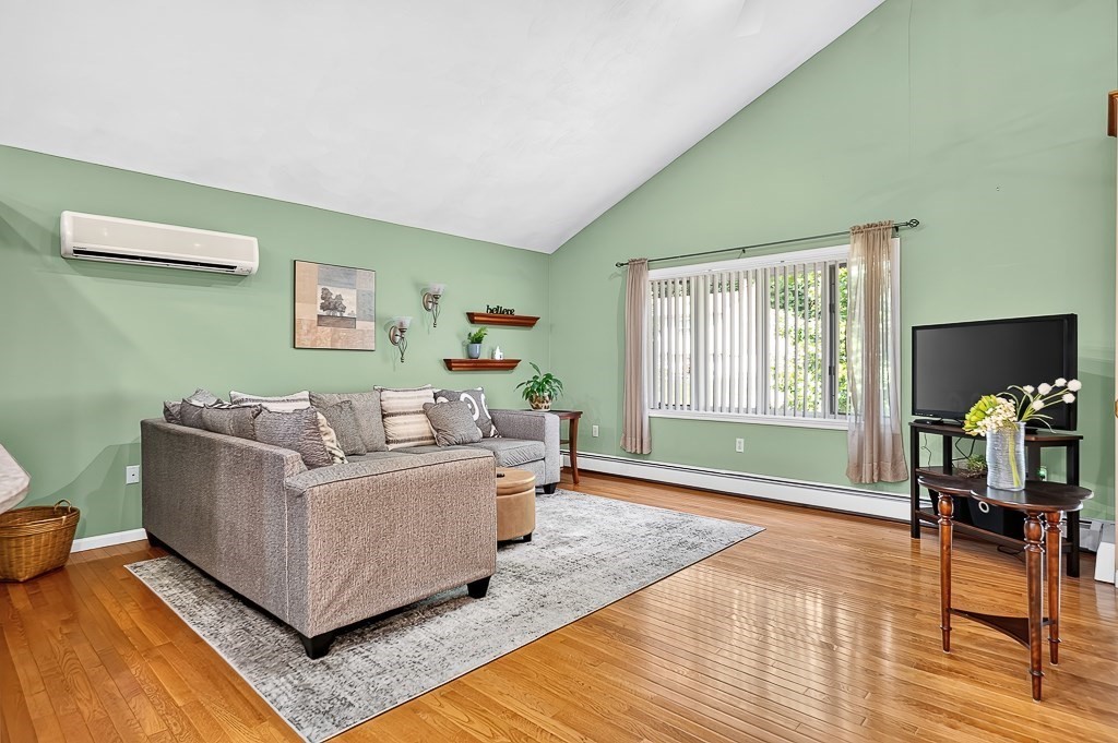 78 Darnell Road Worcester, MA 01606 - Photo 6 of 42