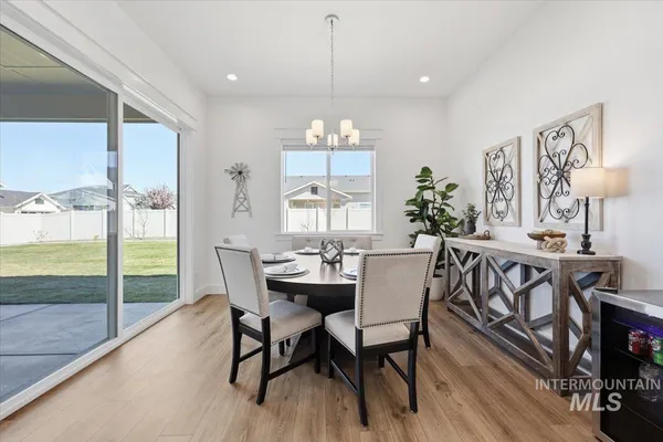 $679,000 | 5512 North Ebony Way, Meridian, ID 83646