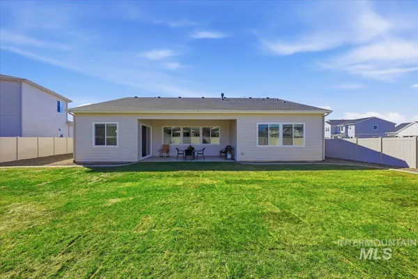 $679,000 | 5512 North Ebony Way, Meridian, ID 83646