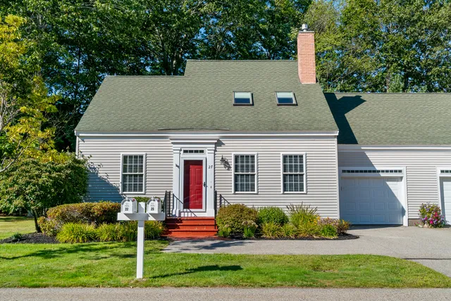 $625,000 | 27 Winding Brook Lane, Unit B4, Wells, ME 04090