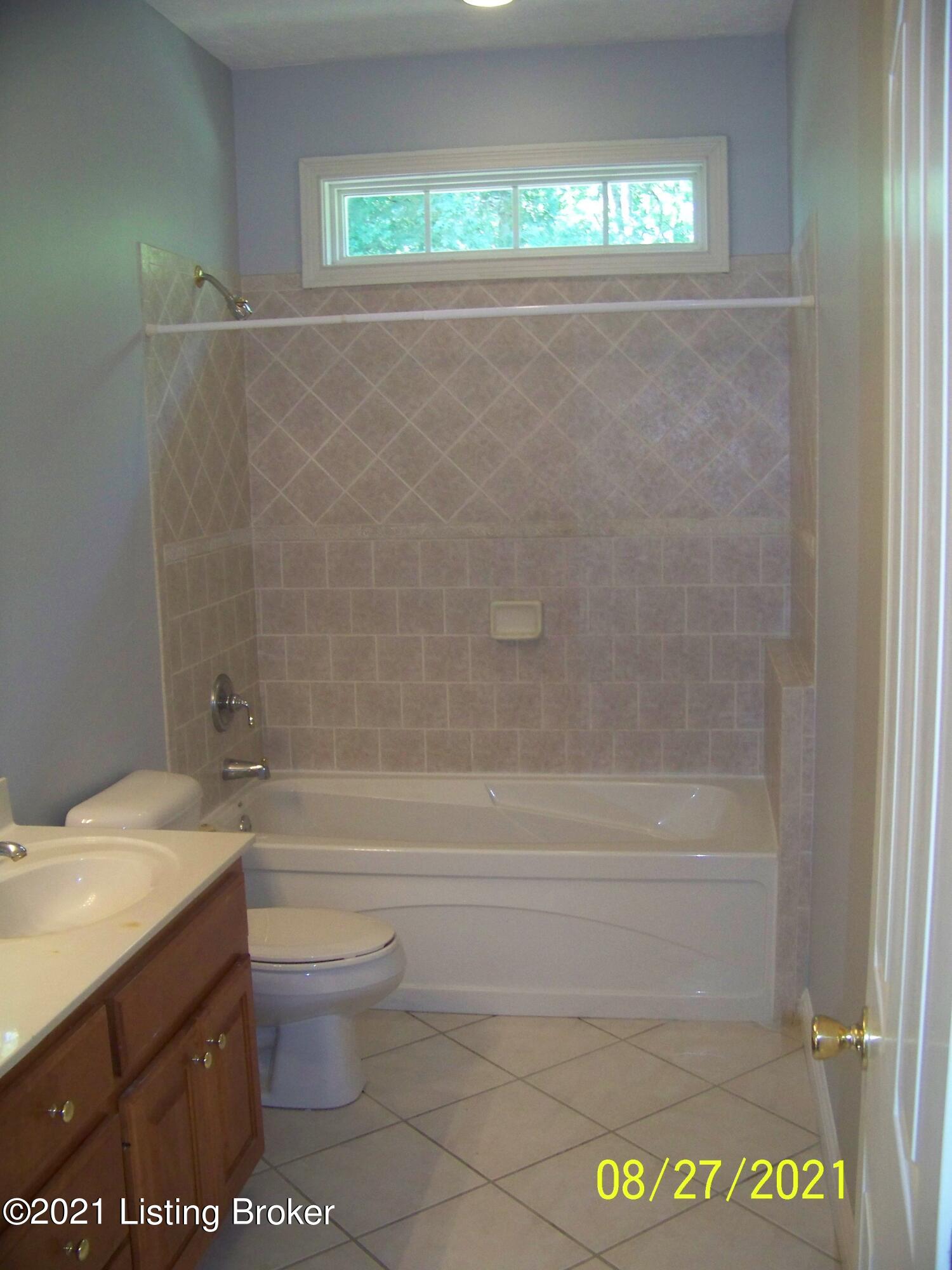 13717 Buttermilk Ridge Road Louisville, KY 40299 - Photo 36 of 49 100_1882