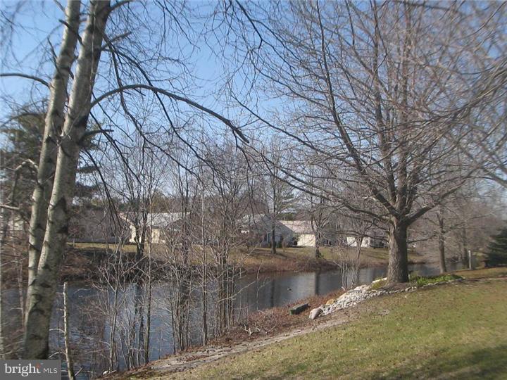 2 Windsor Road Southampton, NJ 08088 - Photo 19 of 23 Gallery Image 19