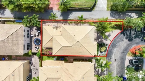 $715,000 | 1282 Grant Court, Hollywood, FL 33019