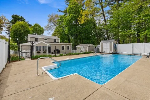 $967,000 | 14 Church Street, Westwood, MA 02090