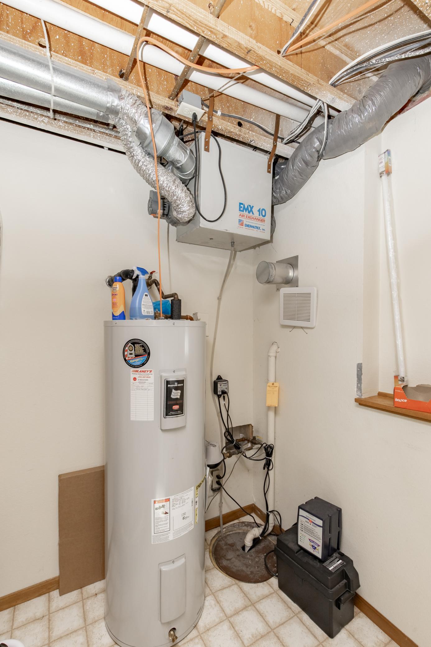 2408 34th Avenue South Fargo, ND 58104 - Photo 48 of 62