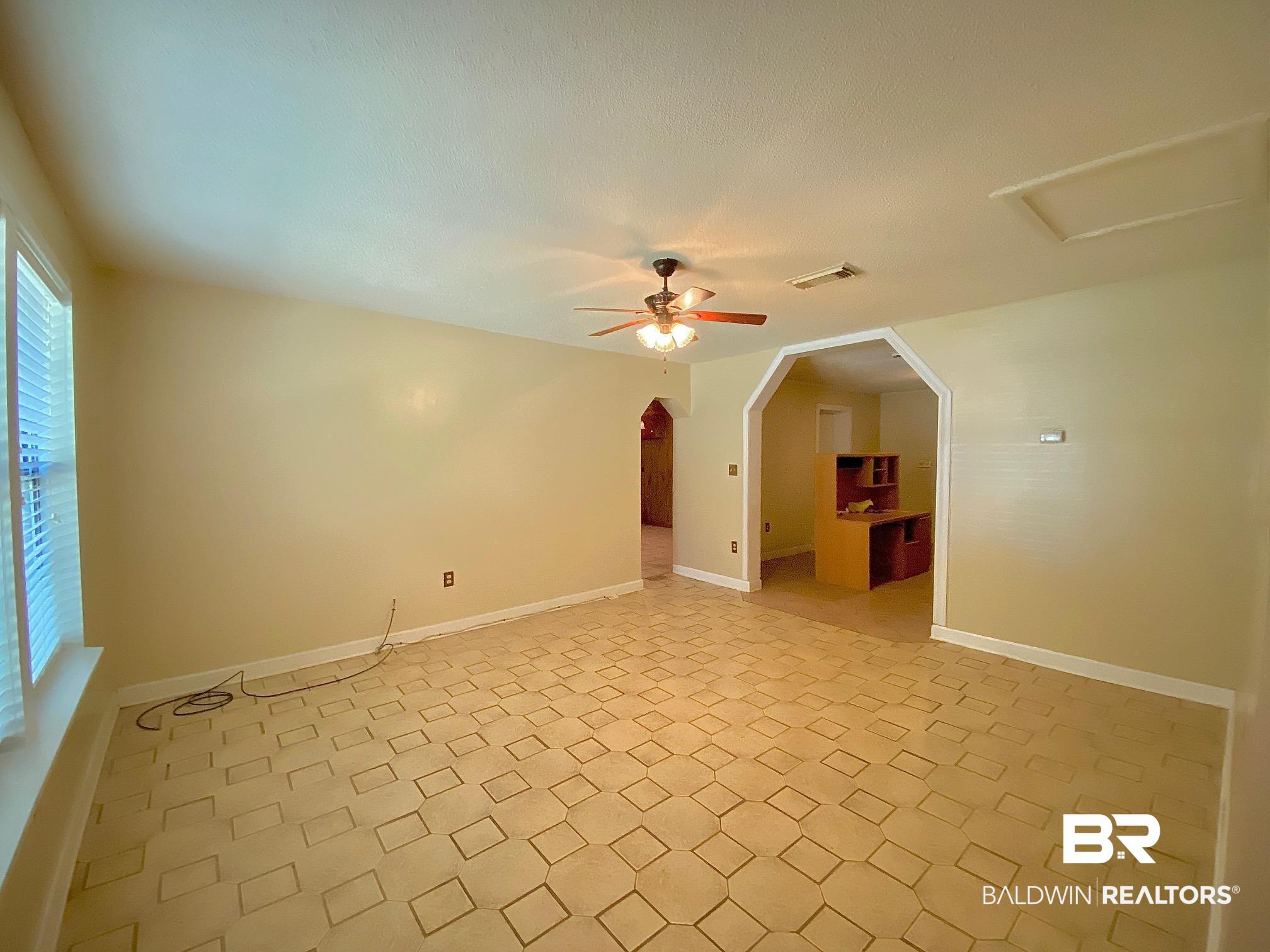 43691 John Mayes Road Bay Minette, AL 36507 - Photo 10 of 19 Great Room