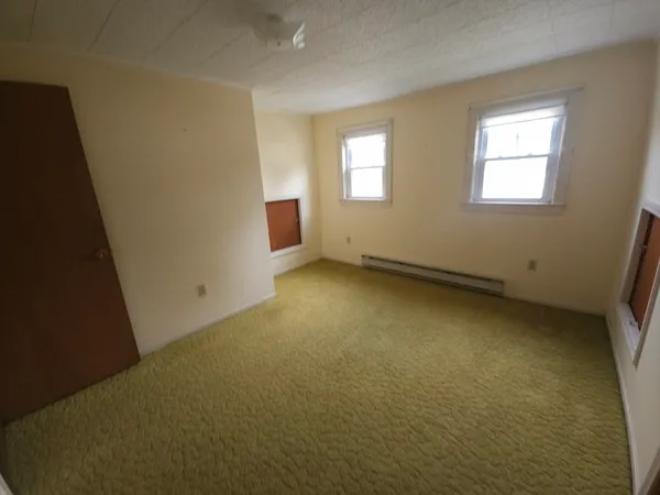 $329,999 | 45 Circuit Avenue East, Worcester, MA 01603