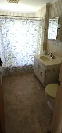 $329,999 | 45 Circuit Avenue East, Worcester, MA 01603