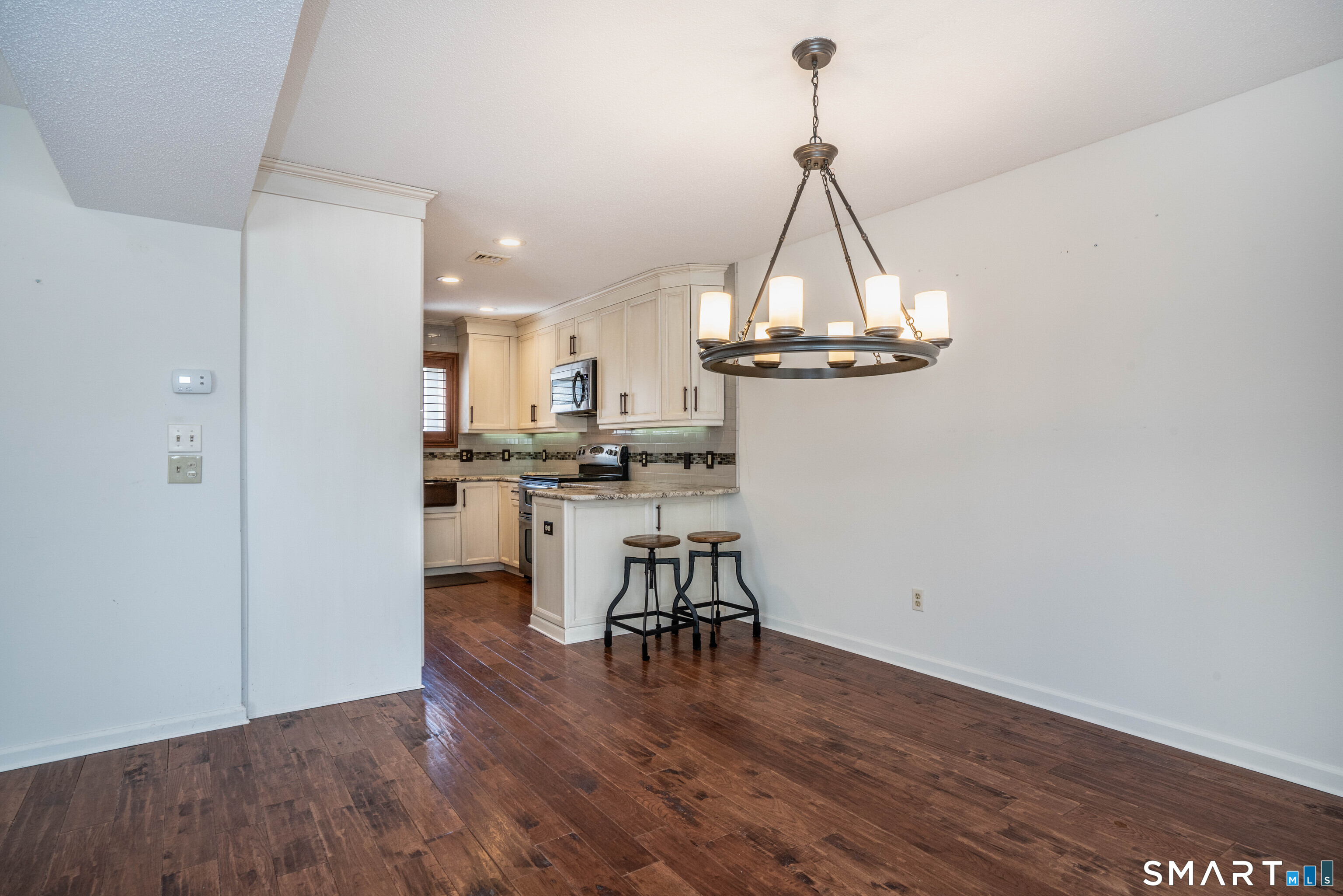 27 Riverview, Unit 27 Avon, CT 06001 - Photo 11 of 39